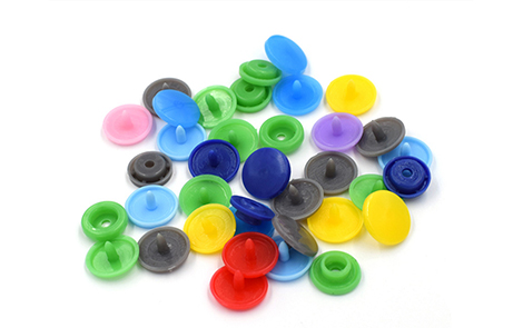 resin snap buttons